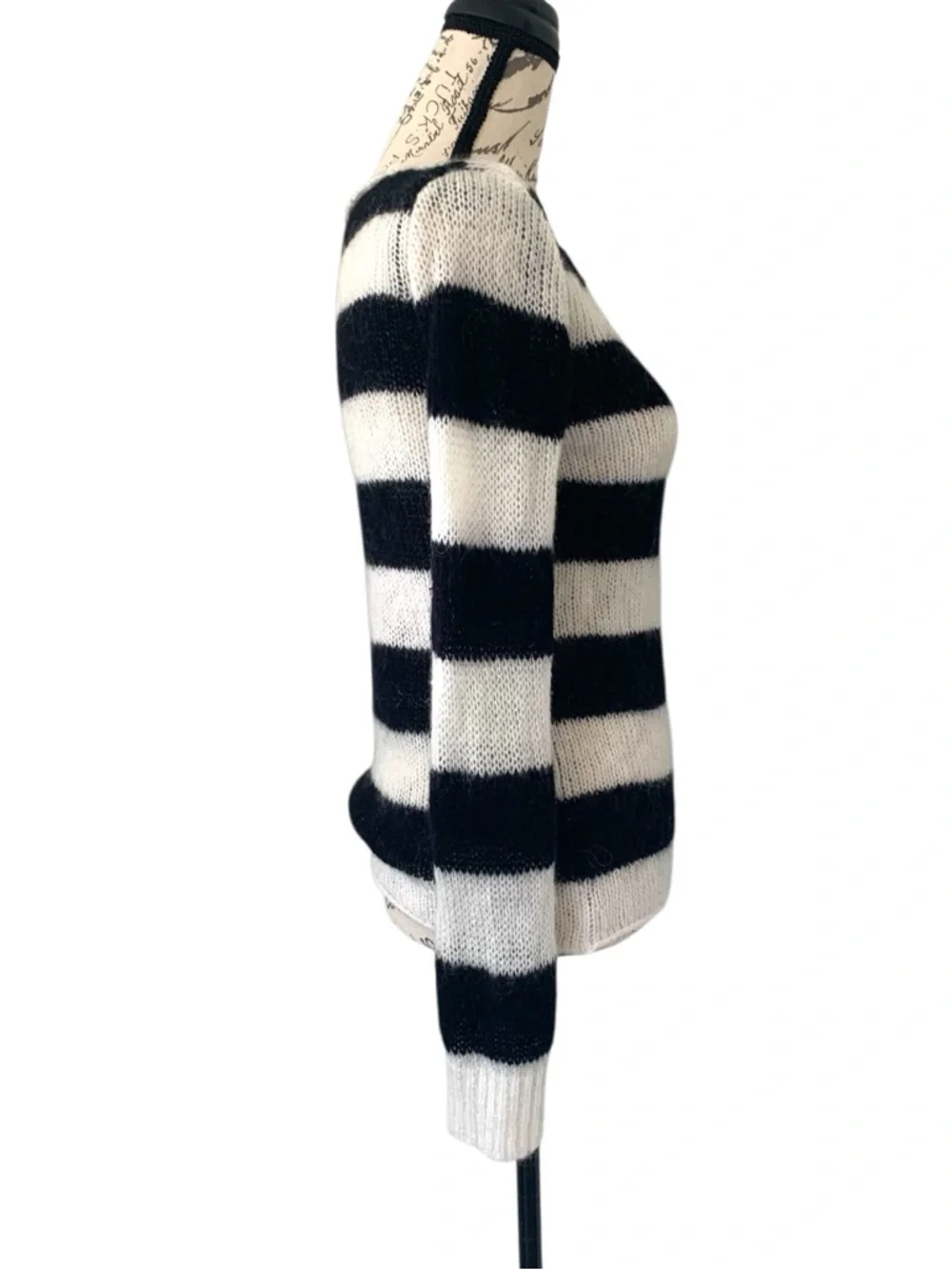 Brandy Melville John Galt Colette Striped Sweater Black & White Size S - Picture 8 of 11